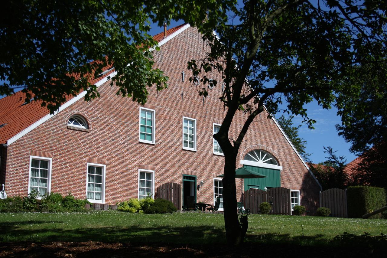 Gulfhof Greetsiel Apartment ภายนอก รูปภาพ