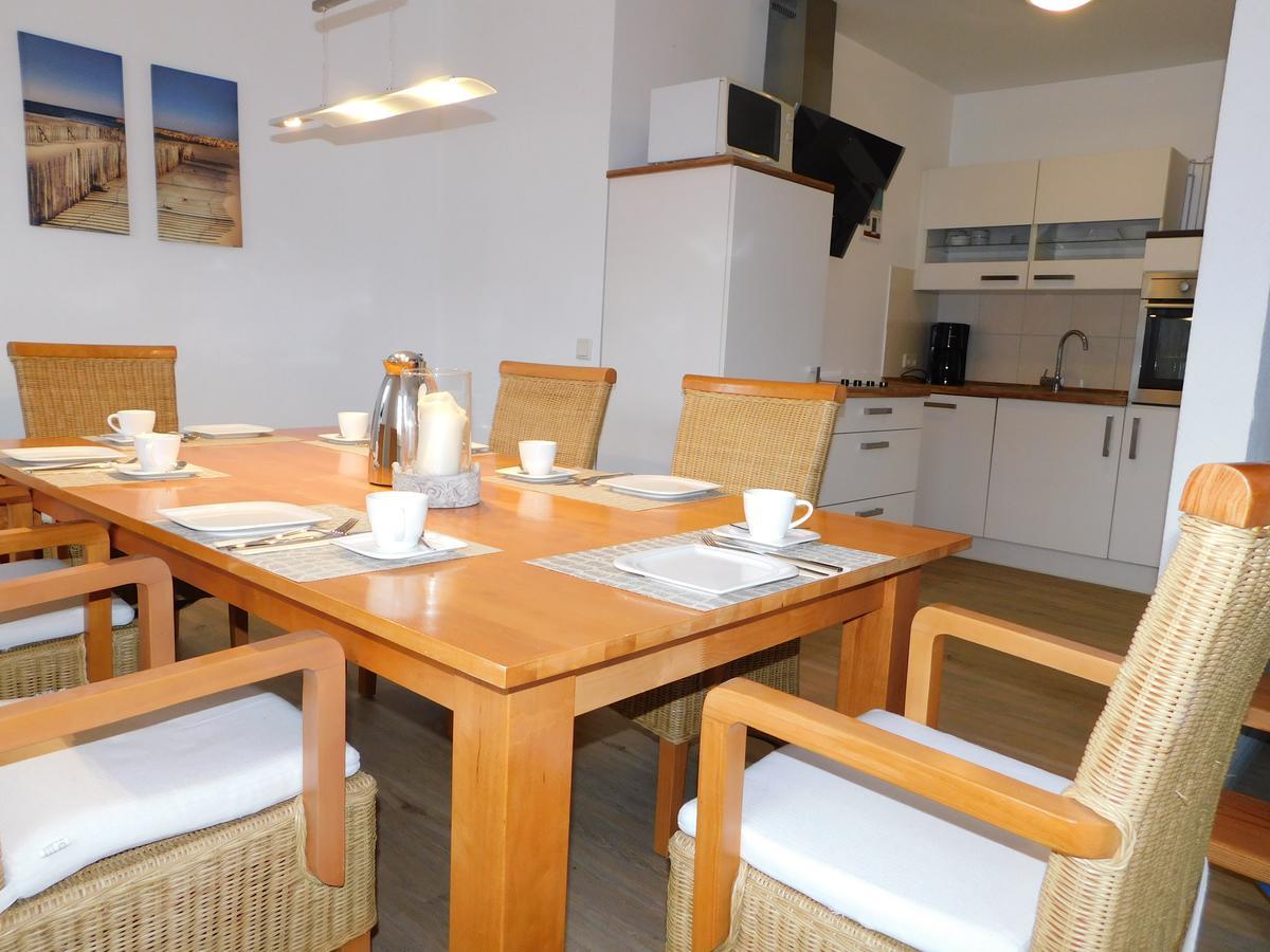 Gulfhof Greetsiel Apartment ภายนอก รูปภาพ